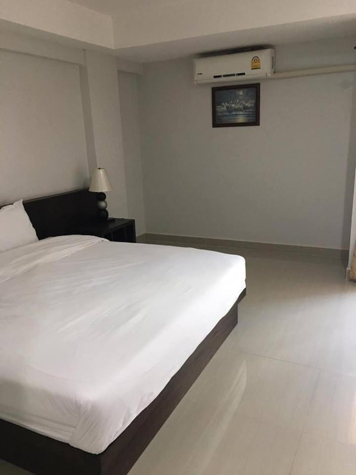 Hotel S.K.Airport Čiang Mai Exteriér fotografie